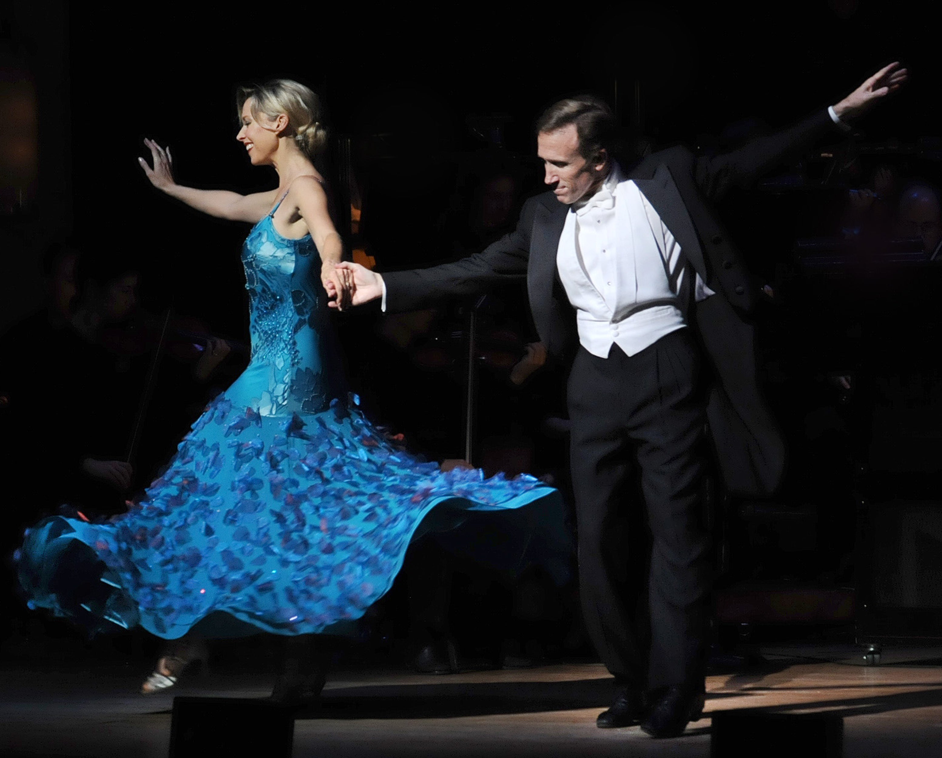 MOSC Pops Dancing & Romancing