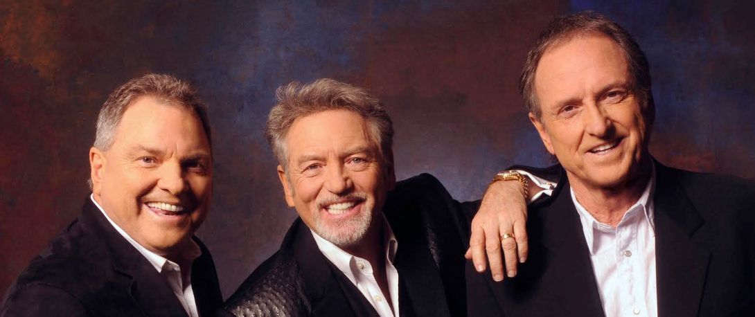 Larry Gatlin & The Gatlin Brothers