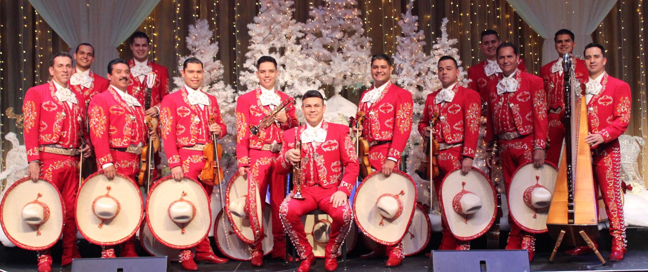 Mariachi Sol de México de José Hernández